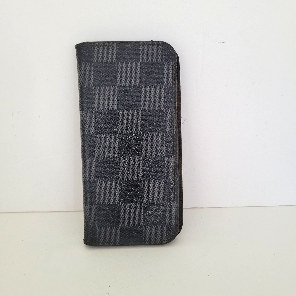 Louis Vuitton Damier Graphite iPhone 7 Folio Case Black Wallet Cover
